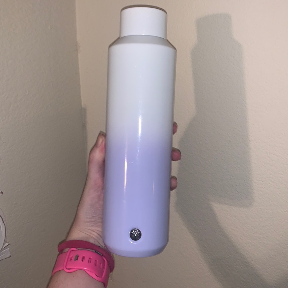 Starbucks spring 2021 water bottle